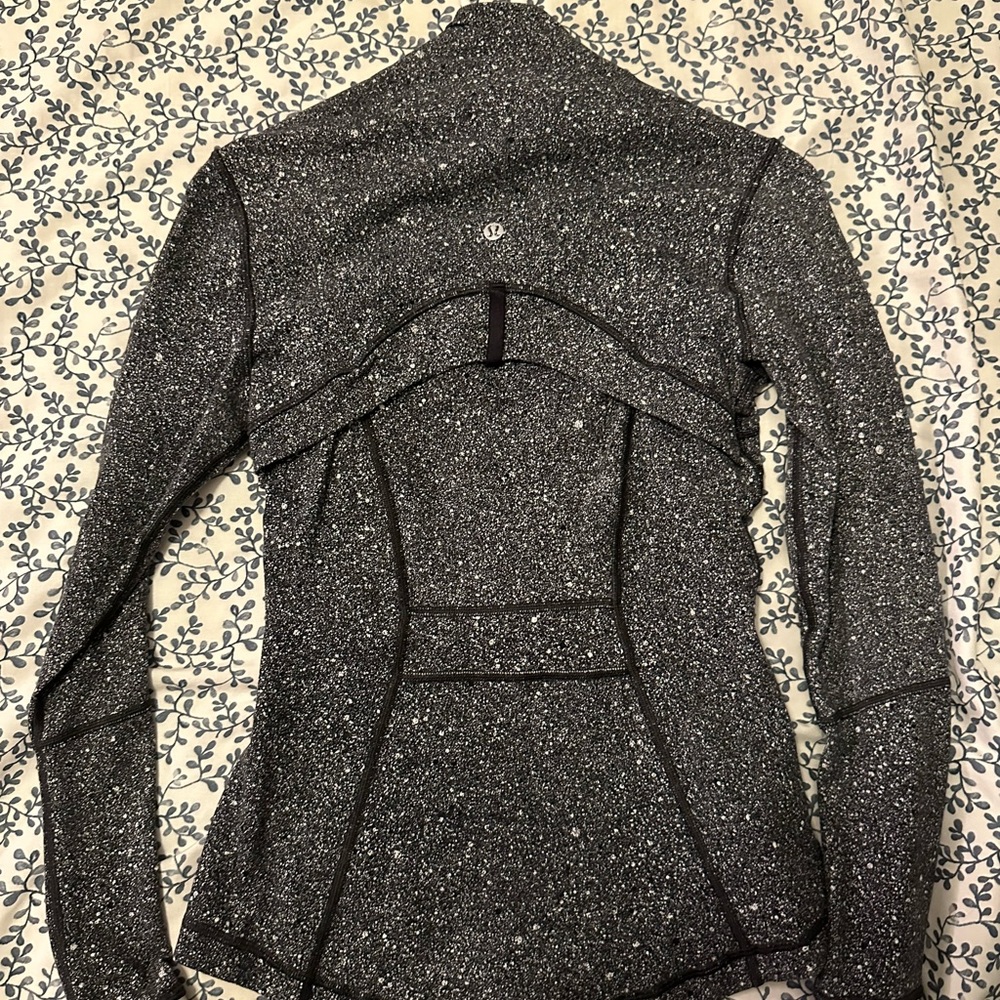 Define jacket - Picture 3 of 3